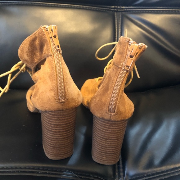 Lace up sandals - Picture 5 of 5